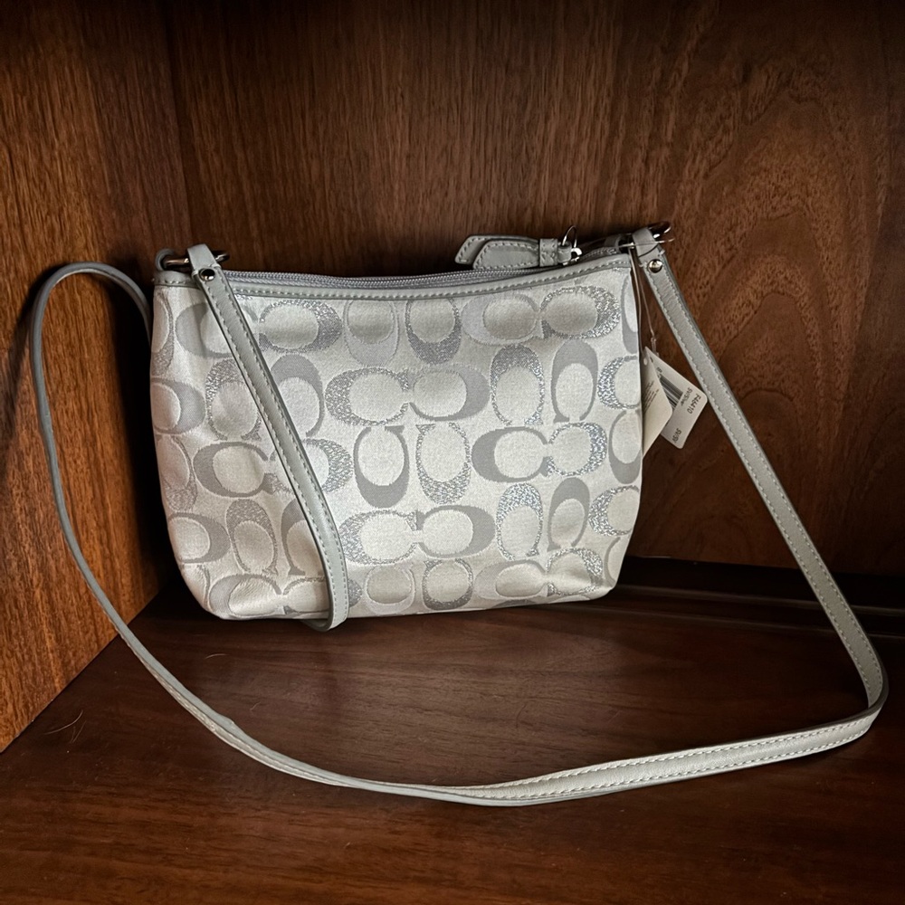 Coach Penelope Poppy Crossbody - Picture 2 of 7
